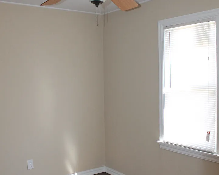 207 E Rickenbacker Dr — Photo 9