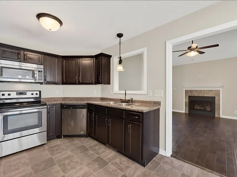 2602 Alex Overlook Way — Photo 7