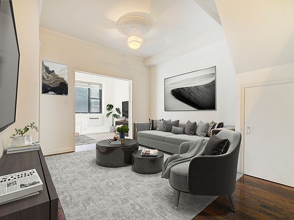 5th image of 314 W 58th St