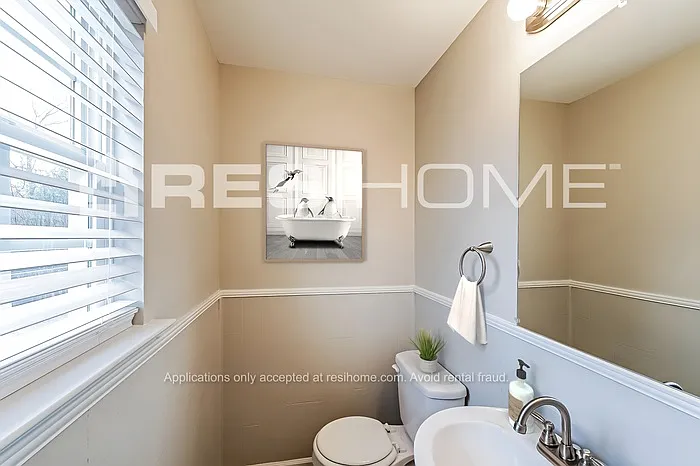 5088 Rick Dr — Photo 10