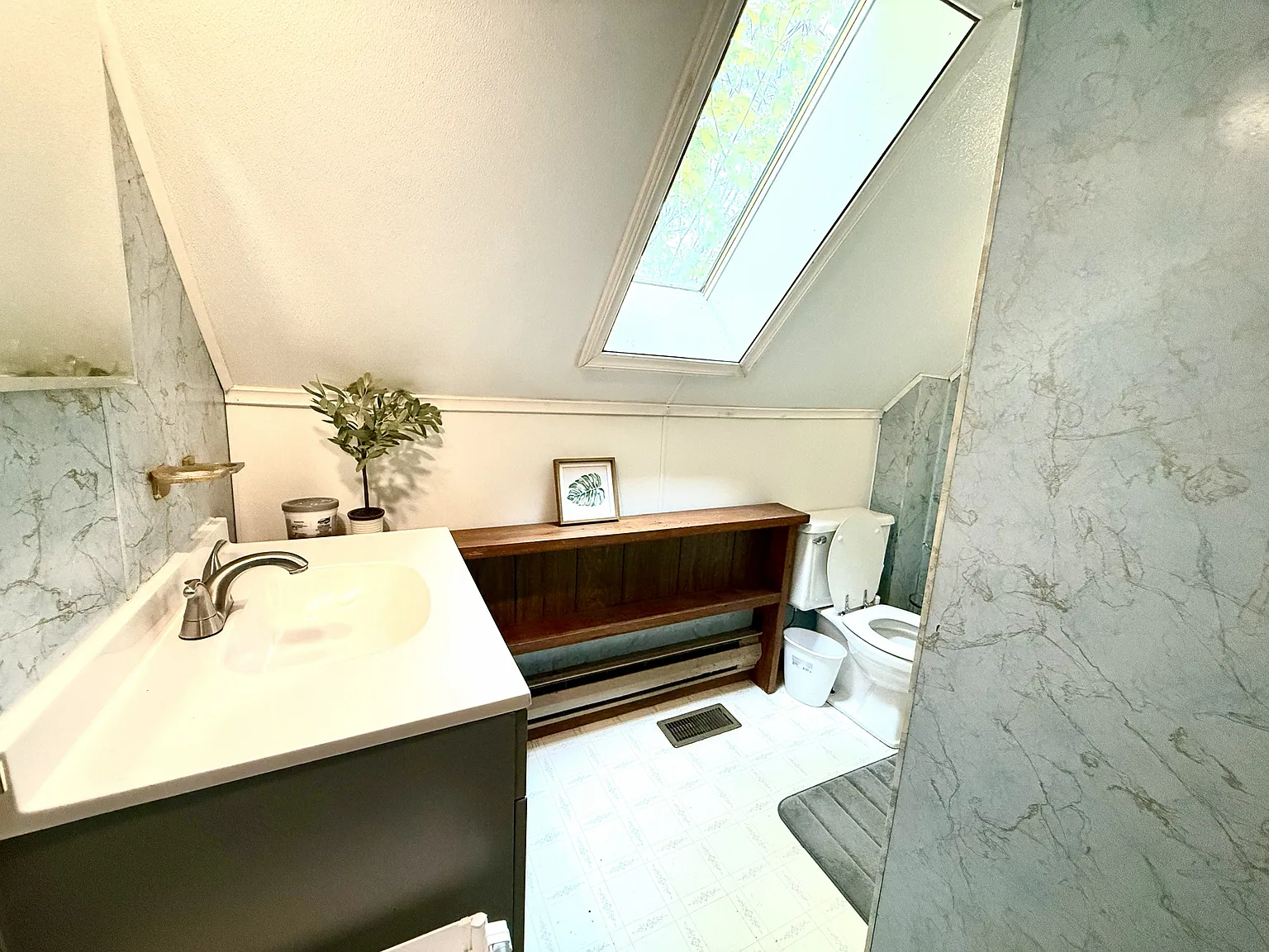 2 bed, 968 sqft, $1,550 — Photo 4