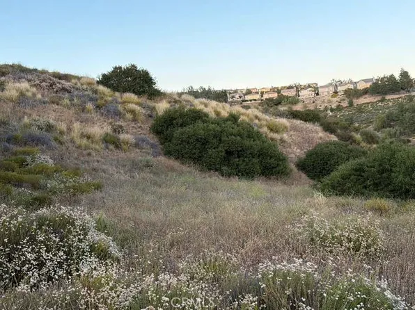 4 Coya Trl #110, Chatsworth, CA 91311