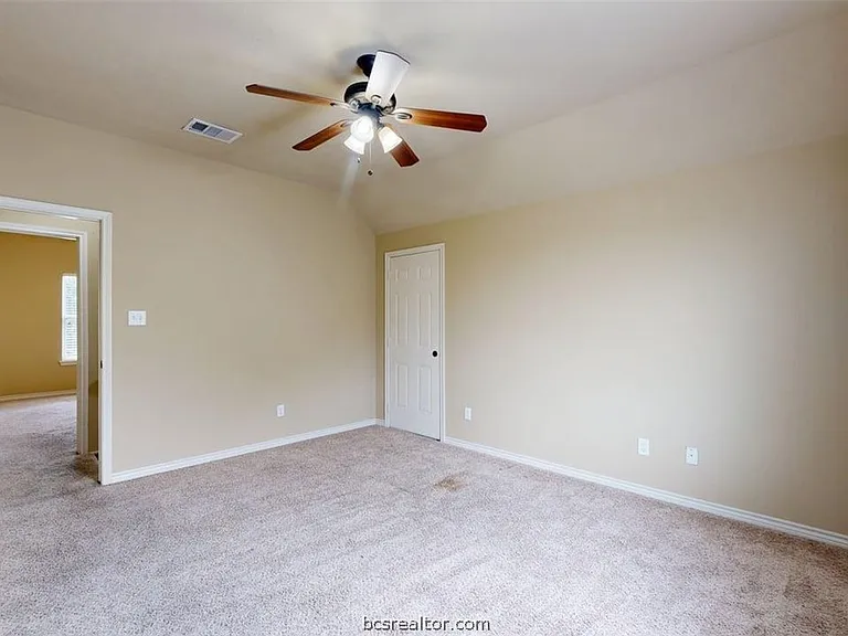 3406 Cullen Trl — Photo 26