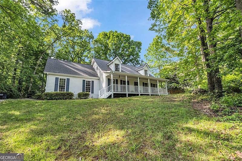 1st image of 4112 Willow Walk SW