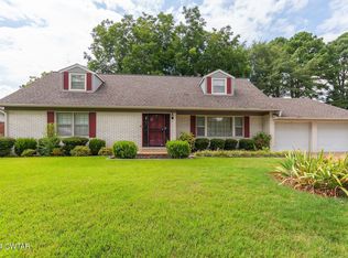 105 Skyridge Dr, Jackson, TN 38305
