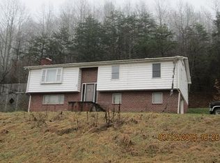 15586 Hearst Rd, Bristol, VA 24202