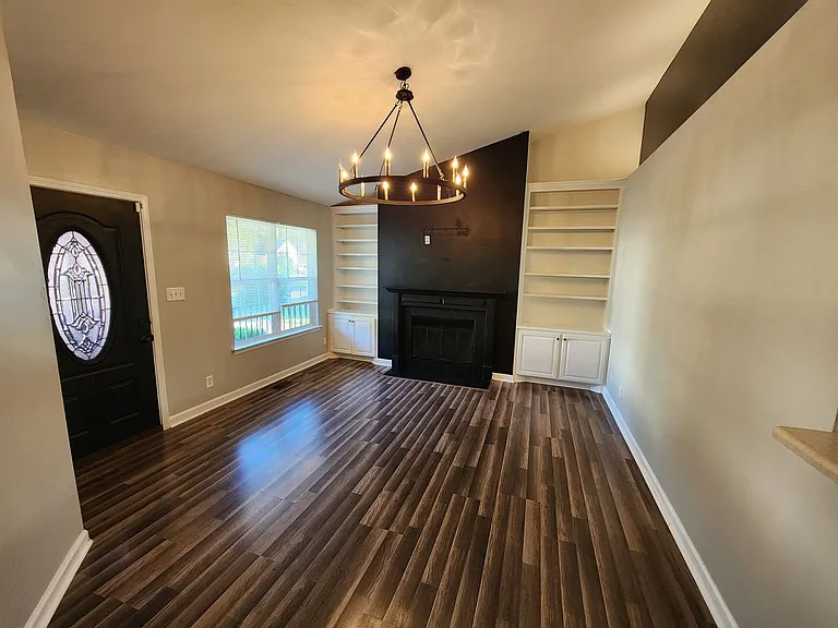 4028 Challis Dr — Photo 5