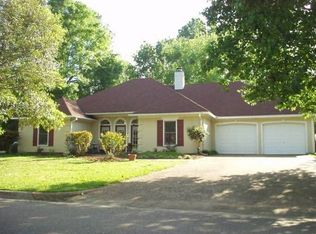 56 Chestnut Dr, Madison, MS 39110