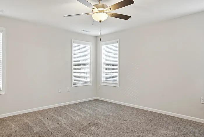 106 Knotts Berry Rd — Photo 24