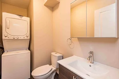 133 Sweetland Ave #1 — Photo 7