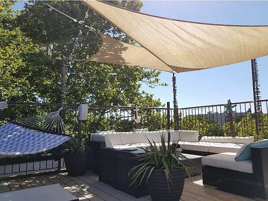 Sold by House-N-Key Realty | media 9