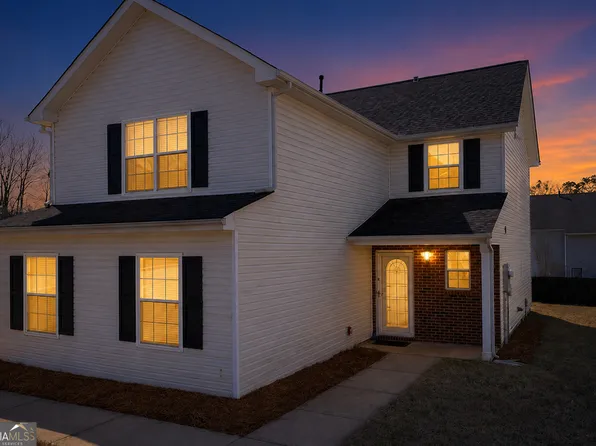 10769 James Dr, Jonesboro, GA 30238