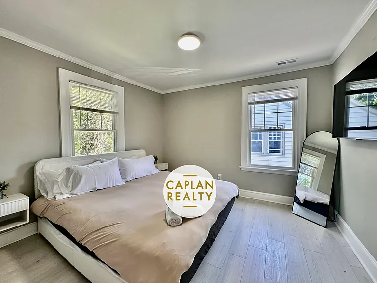 432 Lighthouse Rd — Photo 9