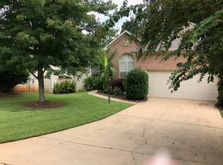 141 Princeton Dr, Macon, GA 31220