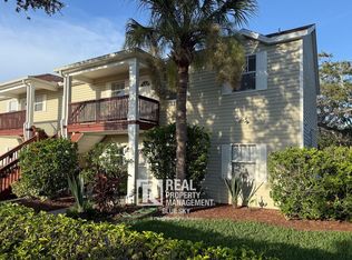 9016 Shallowford Ln APT 202, Port Richey, FL 34668