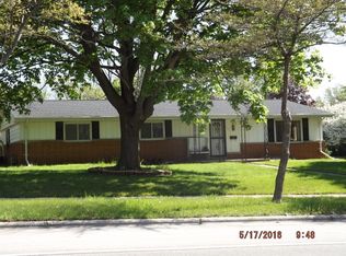 243 Hoffman Rd, Green Bay, WI 54301