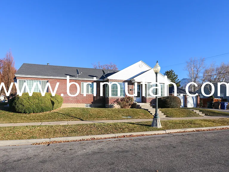 2613 S Hartford St — Photo 21