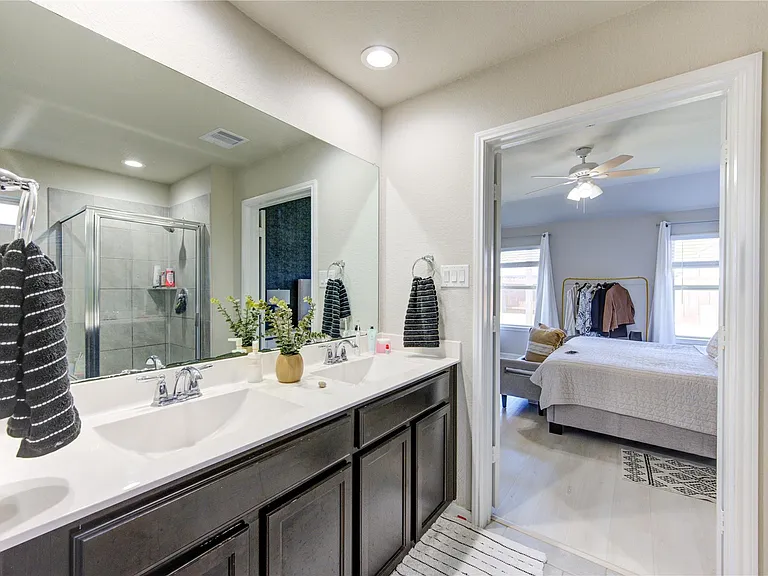 3306 Sumac Dr — Photo 27