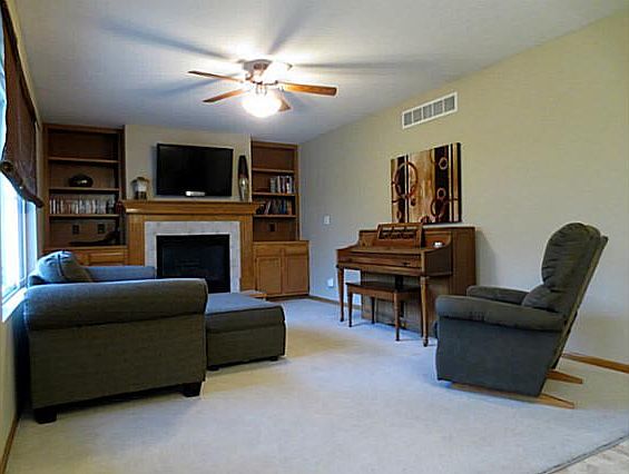 5th image of 705 NW 20th St