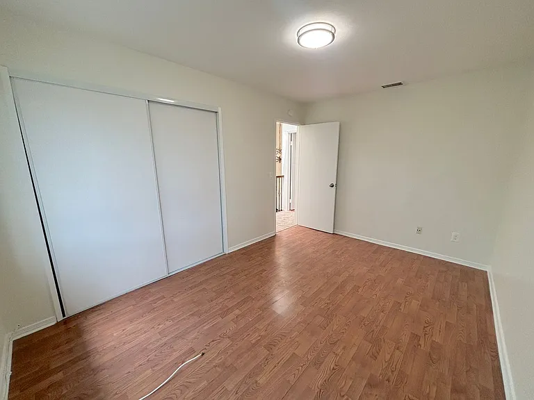 3310 E Collins Ave #1 — Photo 11