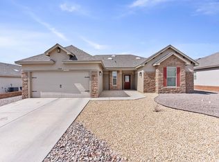 1049 Sendero Dr, Alamogordo, NM 88310