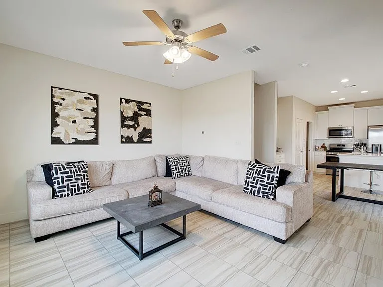 413 White Steppe Way — Photo 6