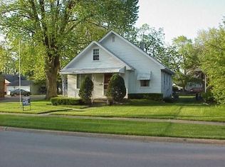 16 W 35th St, Steger, IL 60475