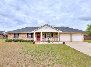 5070 Ridge St, Dalzell, SC 29040