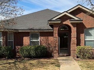 11104 Canton Ave, Lubbock, TX 79423