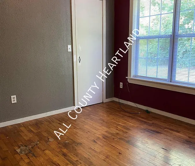 219 W Kenworthy St — Photo 18