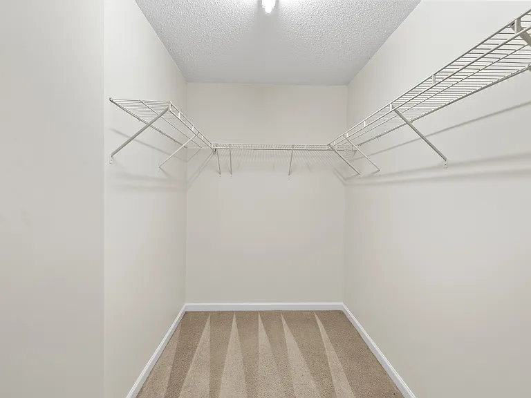 6571 Guard Hill Dr — Photo 37
