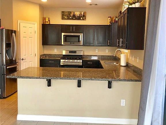 3rd image of 2616 Rainbow River Dr