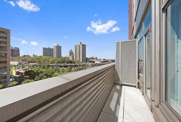 Rented by Compass | media 13