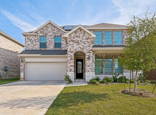 8136 Trudy Ln, Fort Worth, TX 76120