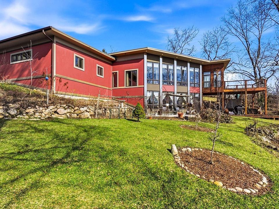 1st image of 621 Violet COURT