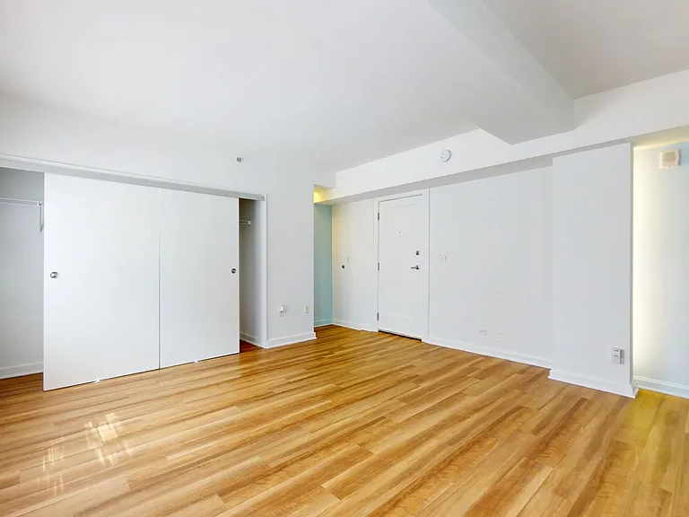 Dining/Living room