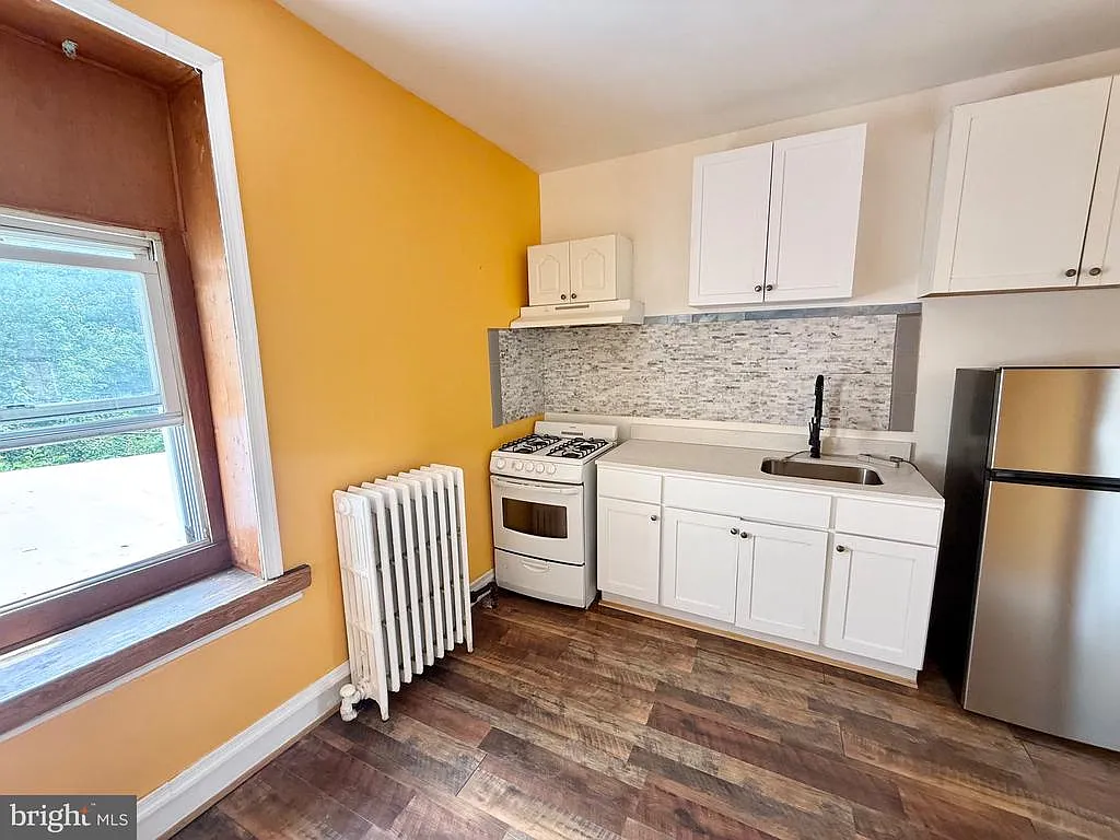 1 bed, 2682 sqft, $1,100 — Photo 2