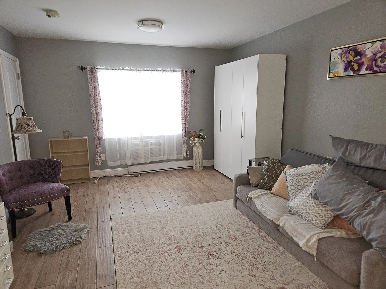 Studio, 500 sqft, $1,249 — Photo 2