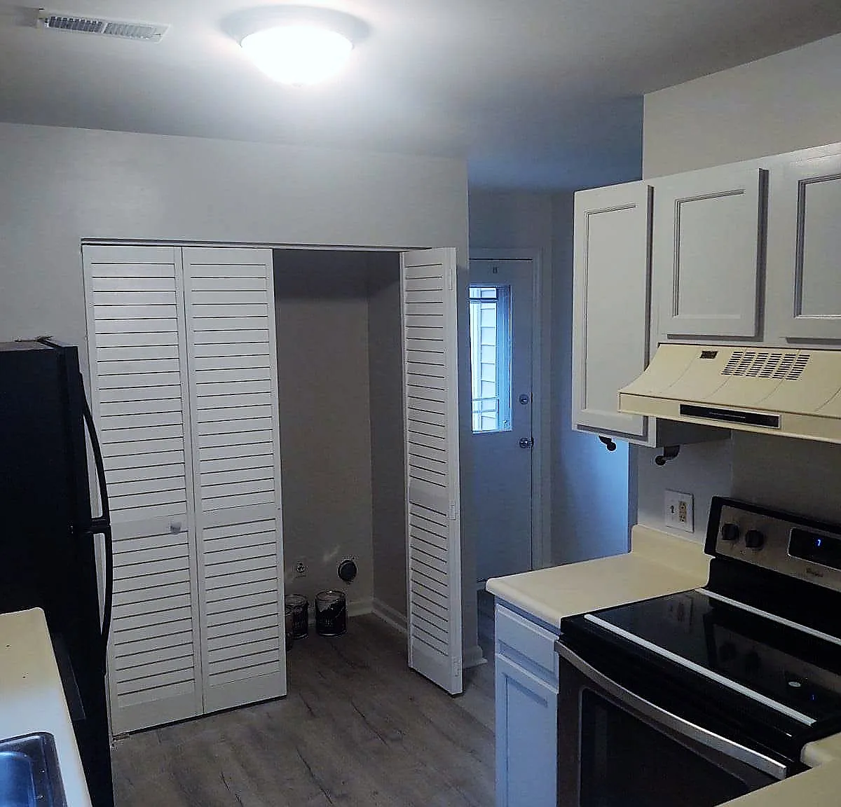 2 bed, 1.5 bath, 1024 sqft, $1,600 — Photo 4