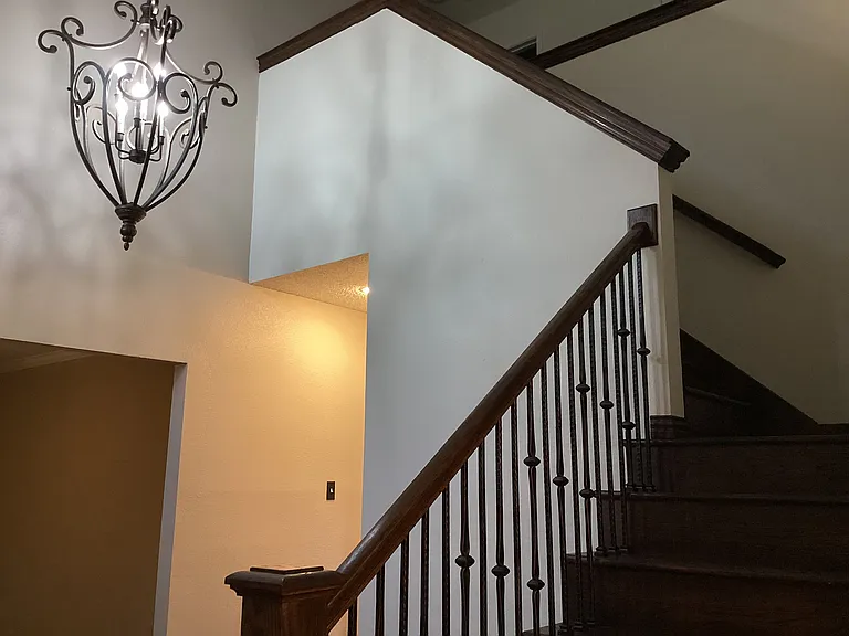 7774 Park Downs Dr — Photo 9