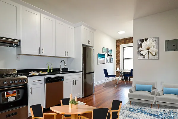 Rented by Corcoran | media 19