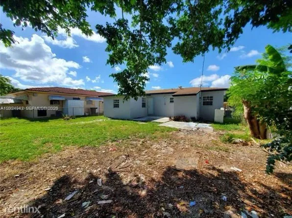 1770 NE 170th St, North Miami Beach, FL 33162