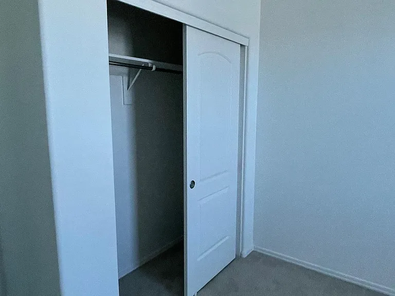 Closet 2,3,4 Bed Room