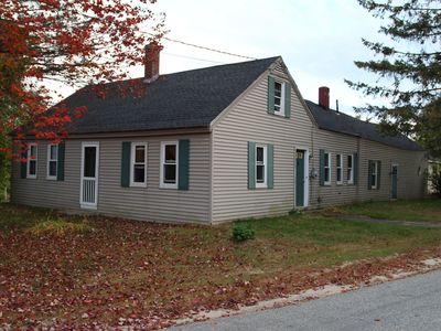 8 E Oxford Rd, Minot, ME, 04258