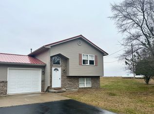 937 Macon Hwy, Tecumseh, MI 49286