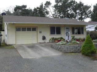 320 SW South Point St, Depoe Bay, OR 97341