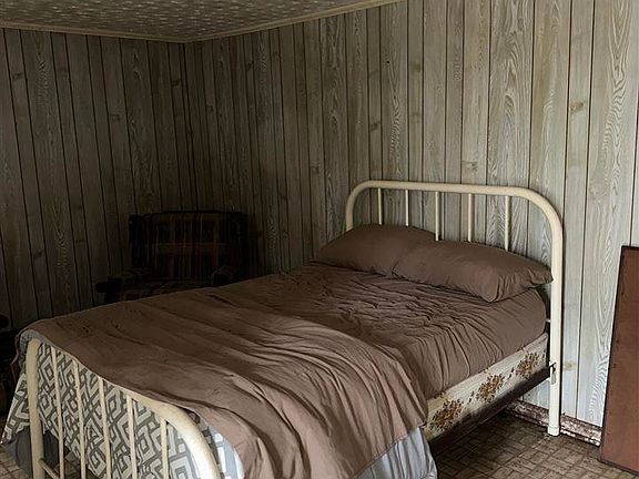 4th image of 331 Lookout Ct