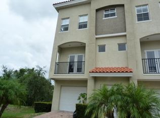 549 101st Ave N, Saint Petersburg, FL 33702