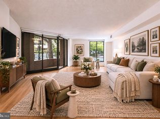 1099 22nd St NW APT 103, Washington, DC 20037