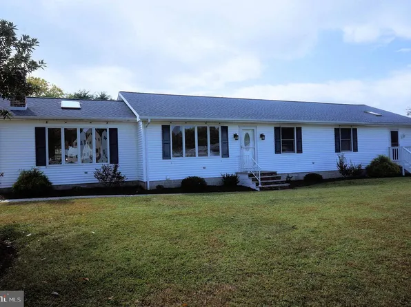 319 Yeadon Ave, Ocean View, DE 19970